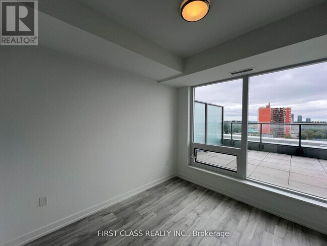 Photo - 7 Golden Lion Heights Unit N718