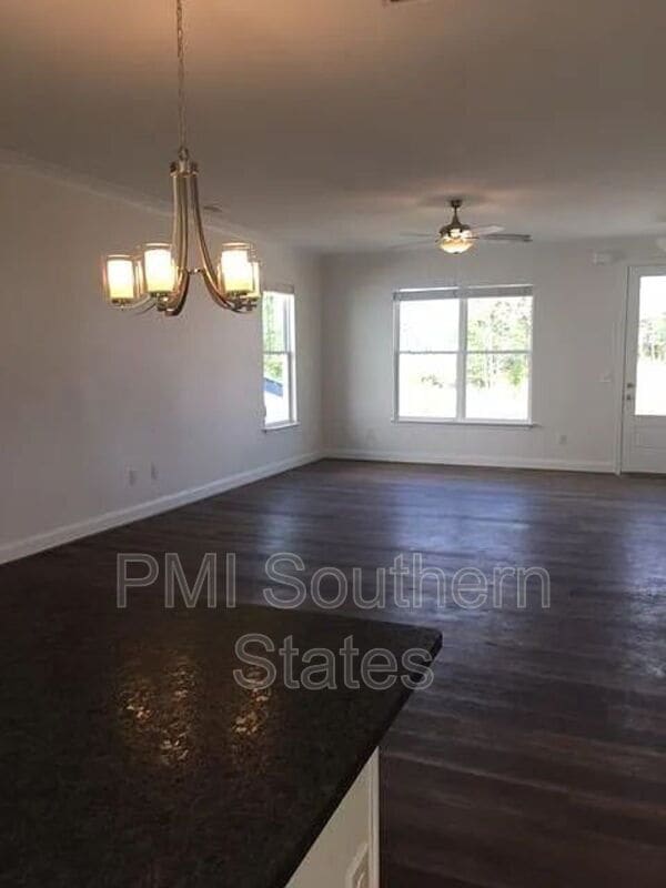 Photo - 207 Clarus Crk Wy