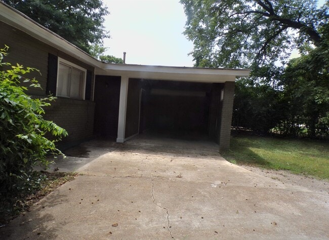 Photo - 3556 Neely Rd