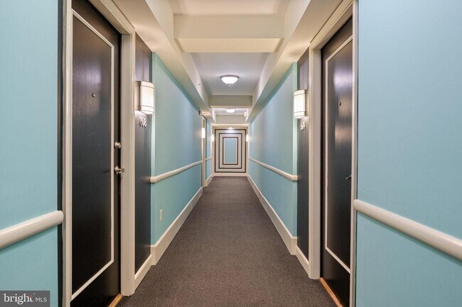 Photo - 1314 Massachusetts Ave NW Unidad 608