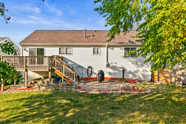 Photo - 2605 Arrowhead Ln