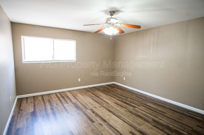 Photo - 936 Chadwick Dr Unit 1