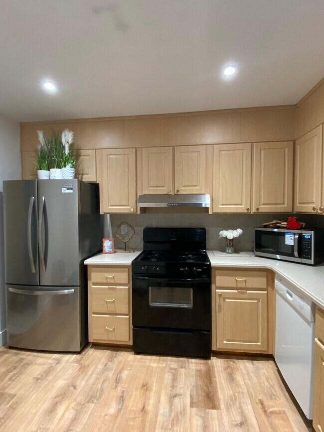 Photo - 61 Fulton St