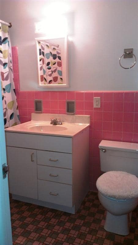 Photo - 1640 Greenview Dr
