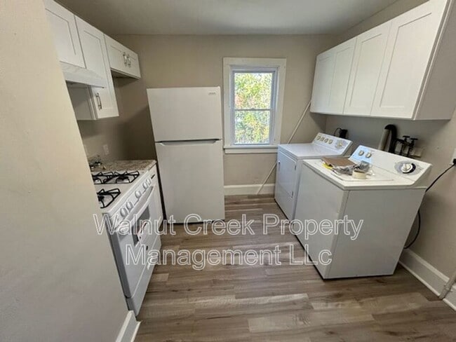 Photo - 362 Furnace St Unit 362 1/2