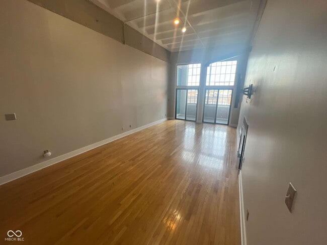 Photo - 611 N Park Ave Unit 302