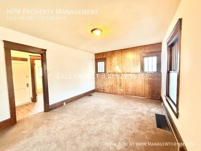 Photo - 2300 9th St SW