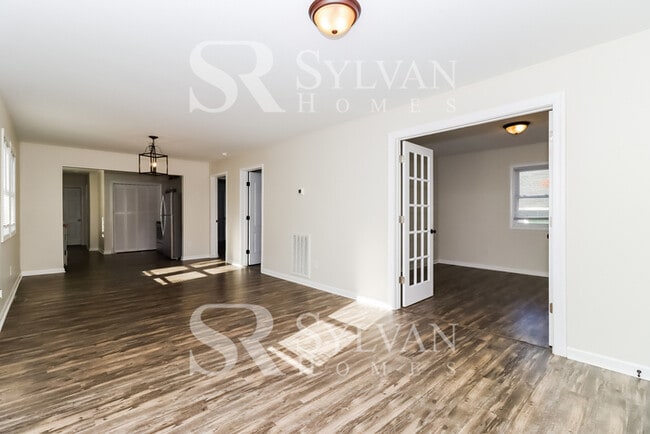 Photo - Lease today! No extra charge for contentment and relaxation!