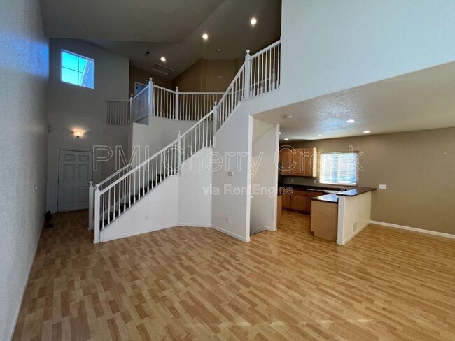 Photo - 5271 Canyon View Dr