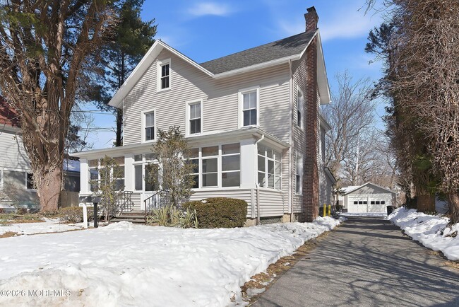 Building Photo - 94 Branch Ave