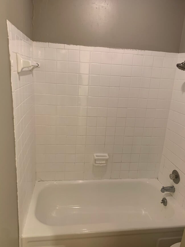 Photo - Landmark Apartments