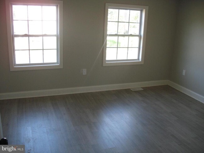 Photo - 1804-6 Kings Hwy