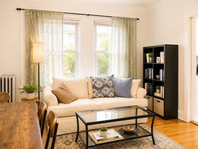Photo - 444 W Arlington Pl Unit 3