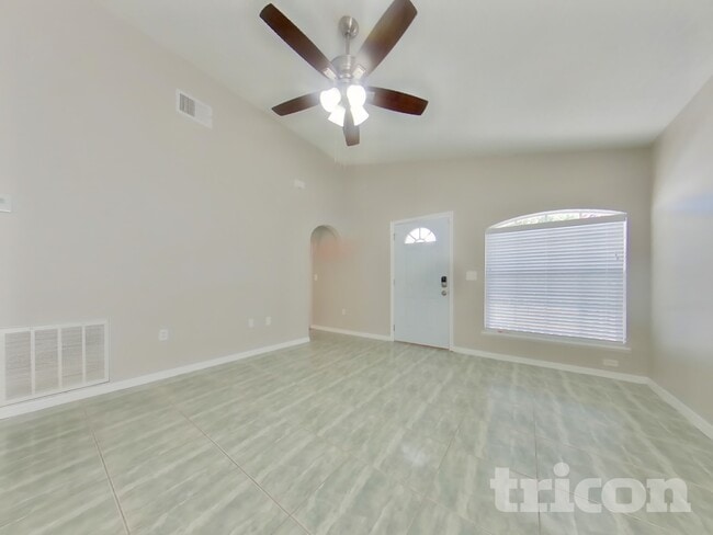 Photo - 228 Danville Dr