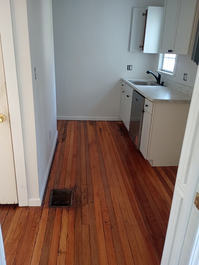 Photo - 108 E Chilhowie Ave