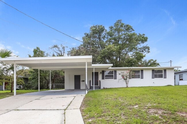Photo - 11314 Harlan Dr House