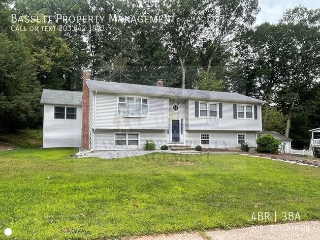 Photo - 209 Eastgate Dr