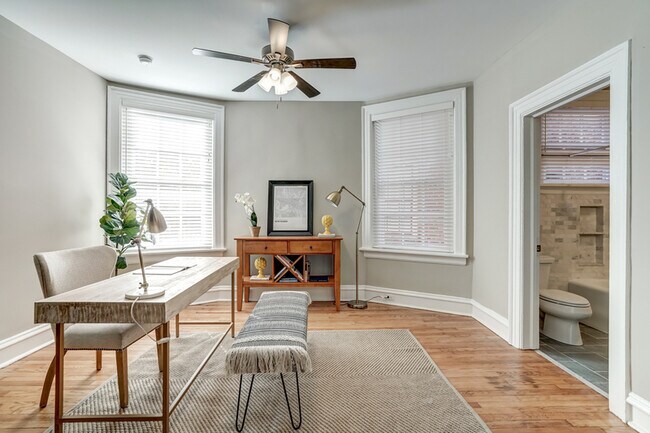 Photo - 301 S Arthur Ashe Blvd Condo Unit 6