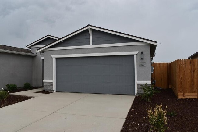 Photo - 4527 Isabel Ct