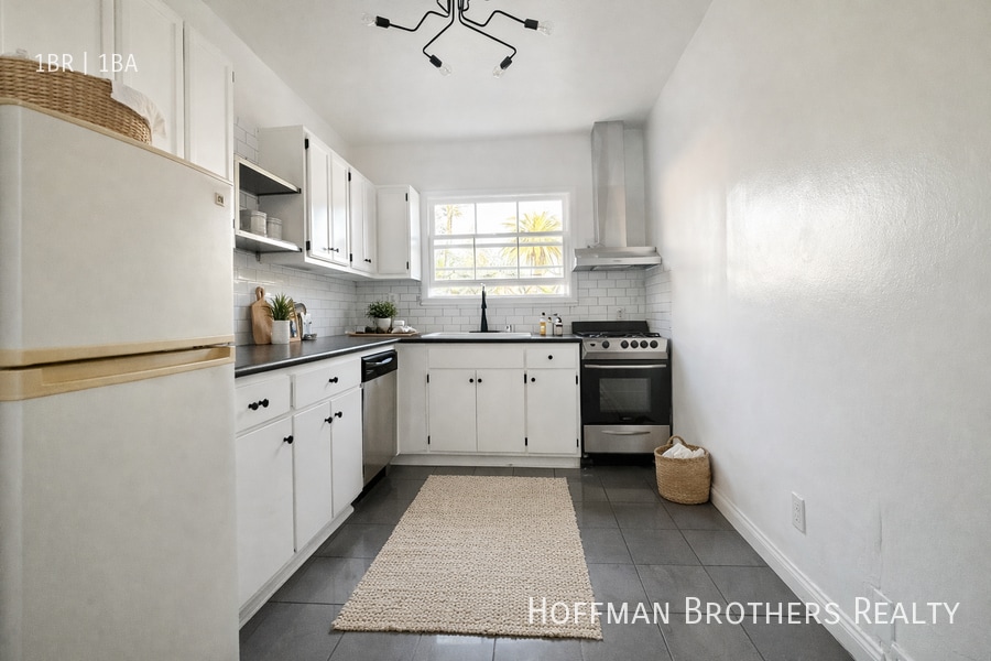 Photo - 1019 Westmoreland Ave Unit 109