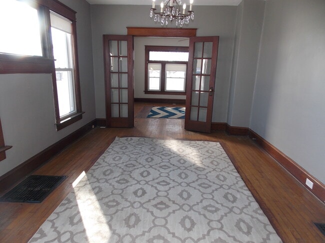 Photo - 3611 Maple St Unit 1st floor