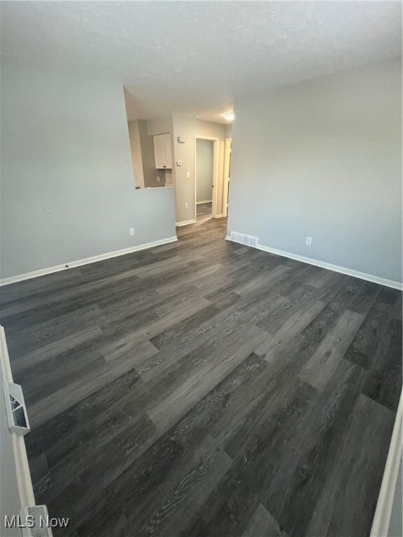 Photo - 2559 Edwin Ave