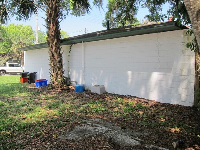 Photo - 317 SE 8th St