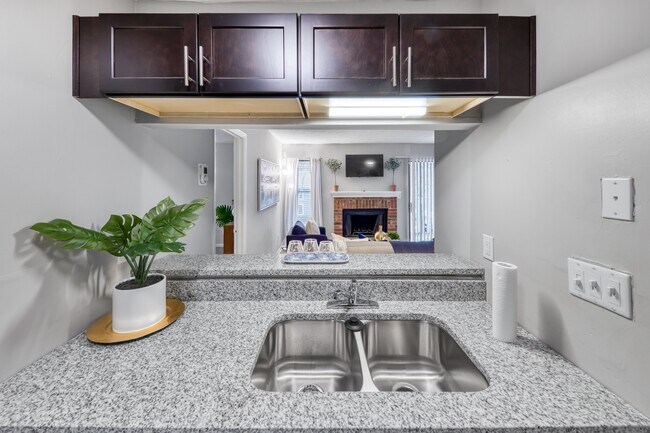 Photo - Midwood Gardens