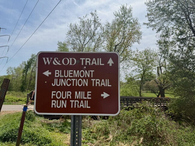 Photo - 5736 8th Rd N