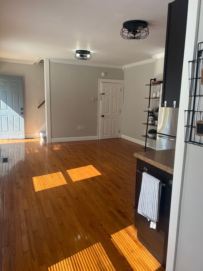 Photo - 117 -123 Ward Ave Unidad 123