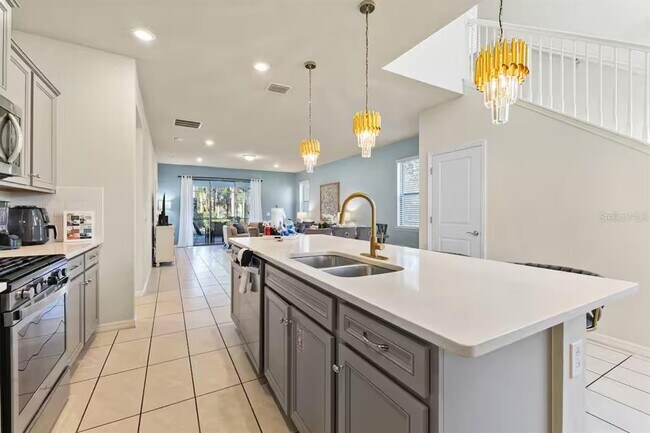 5405 Misty Oak Cir