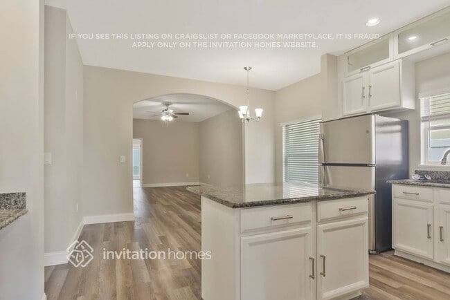 Photo - 7945 Riffle Ln