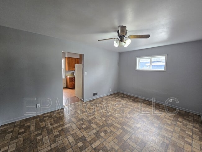 Photo - 216 Courtland St