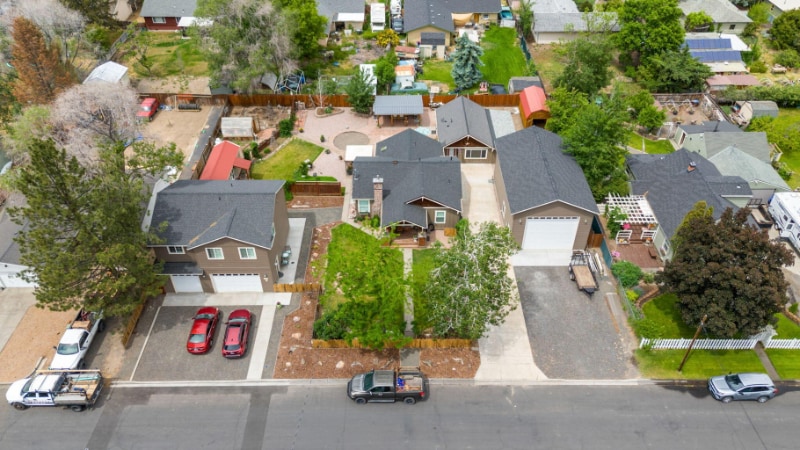 Photo - 233 NW Cedar Ave Unidad D