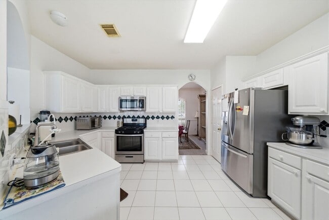 Photo - 8974 Green Castle Way