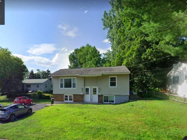 Photo - 12 Pine St Unidad 14