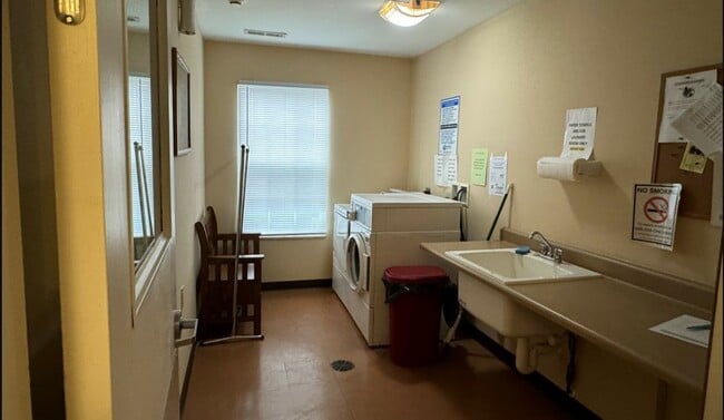 Photo - 1360 Carpenter Rd Unit #1360