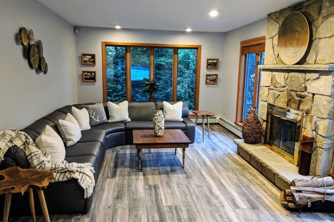 Building Photo - 66 Paquette Dr Unit SI ID1511373P