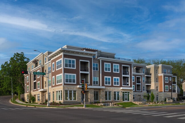 Building Photo - The Whitney Reserve Rental