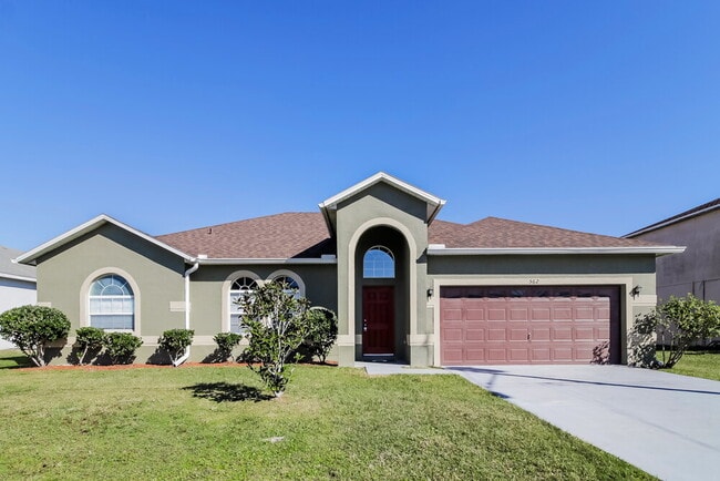 Building Photo - 562 Bristol Cir