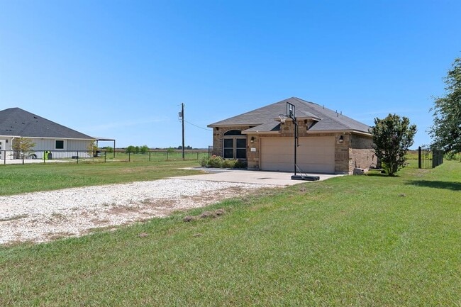 200 Co Rd 453