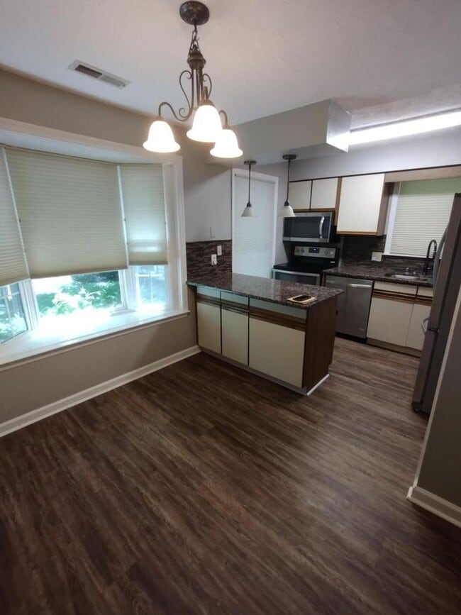 Photo - 1316 Gray Hawk Rd
