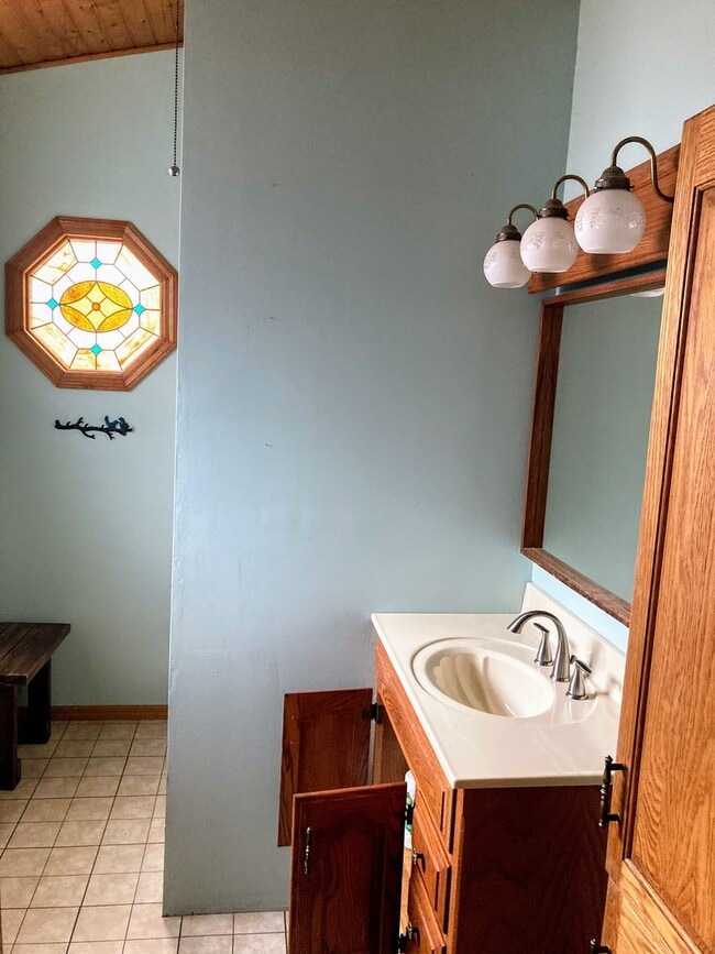 Photo - 2218 Jane St