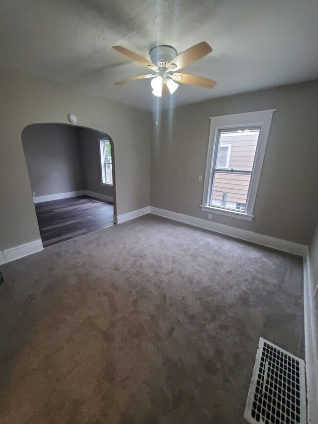 Photo - 509 Parkview Dr Apartment Unit 509 Lower