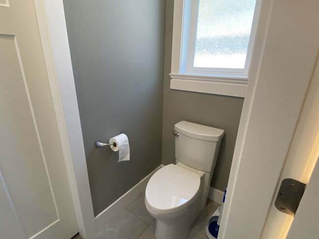 Photo - 1801 Hallen Ave Unit 1