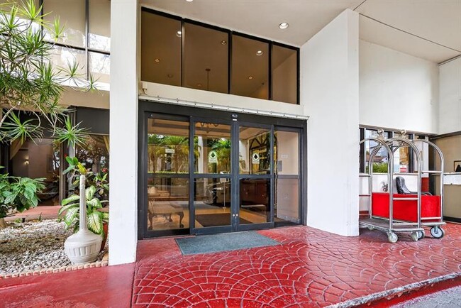 Photo - 18151 NE 31st Ct Unit 1709