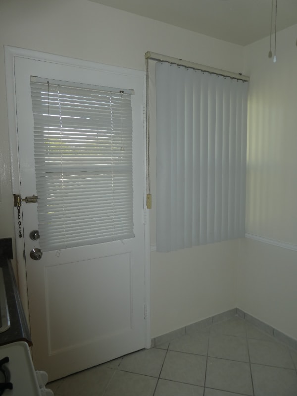 Photo - 6222 Hazeltine Ave