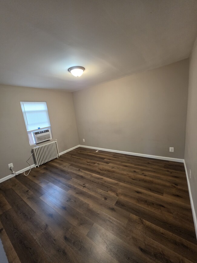 Photo - The Chartum Unit 4