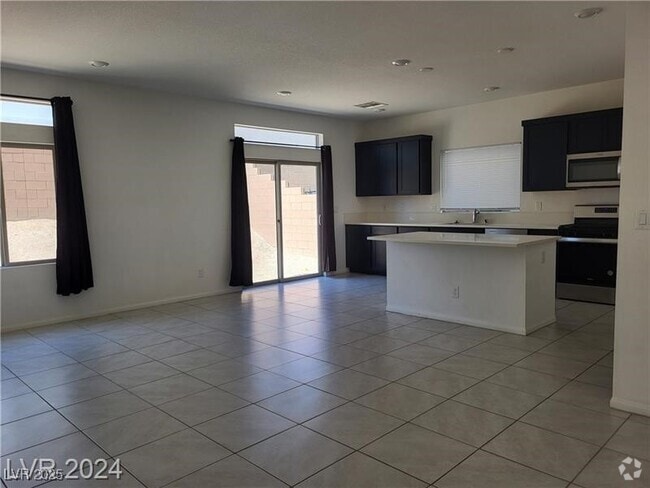 Building Photo - 10401 Joaquin Fire St Rental