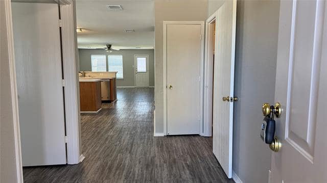 Photo - 907 Post Oak Trail